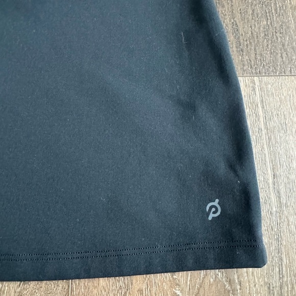 Peloton athletic tank top. Women’s size larges. Black. Excellent used condition! - Picture 5 of 5